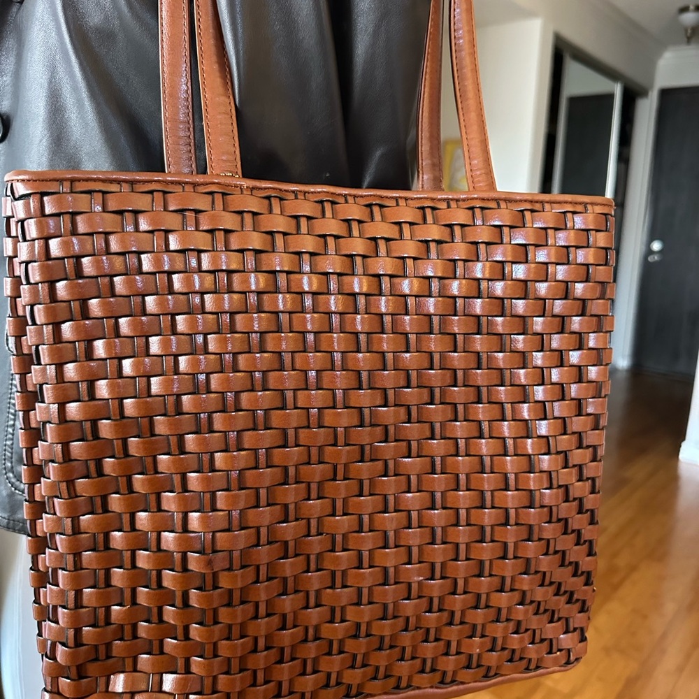 Elegant Brown Woven Tote Bag